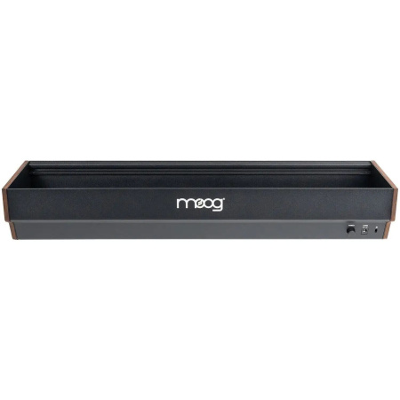 Moog 104 HP Powered Case по цене 40 150 ₽