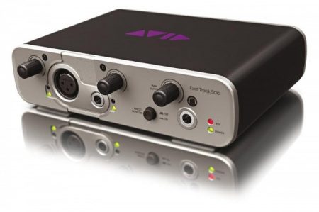Avid Fast Track Solo with Pro Tools Express по цене 10 570.50 руб.
