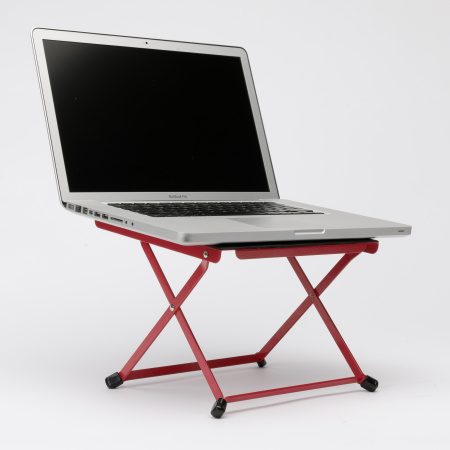 Magma Laptop-Stand Riser incl. Pouch red по цене 2 600 руб.