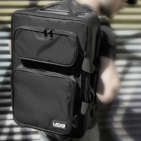 UDG Ultimate MIDI Controller Backpack Small Black/Orange Inside MK2 по цене 25 300 ₽