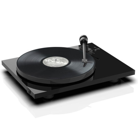 Pro-Ject Е1 BT ОМ 5е High Gloss Black по цене 48 850 ₽