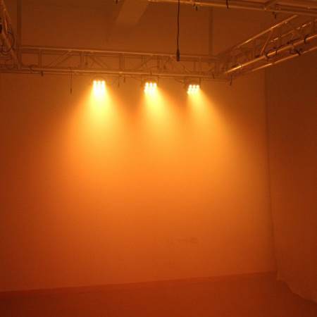 XLine Light LED PAR 0906 по цене 9 350 ₽