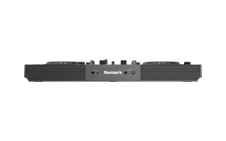 Numark Mixstream Pro Go по цене 140 000 ₽