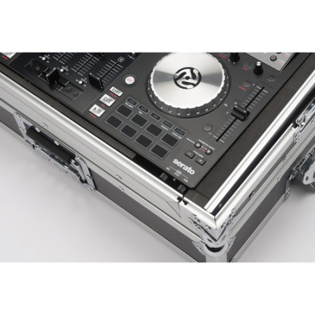 Magma DJ-Controller Workstation NV2/NV black/silver по цене 32 110 ₽