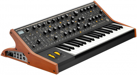 Moog Sub 37 по цене 115 050 руб.