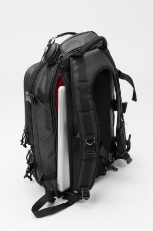 Magma RIOT DJ-Backpack black/red по цене 19 000 ₽