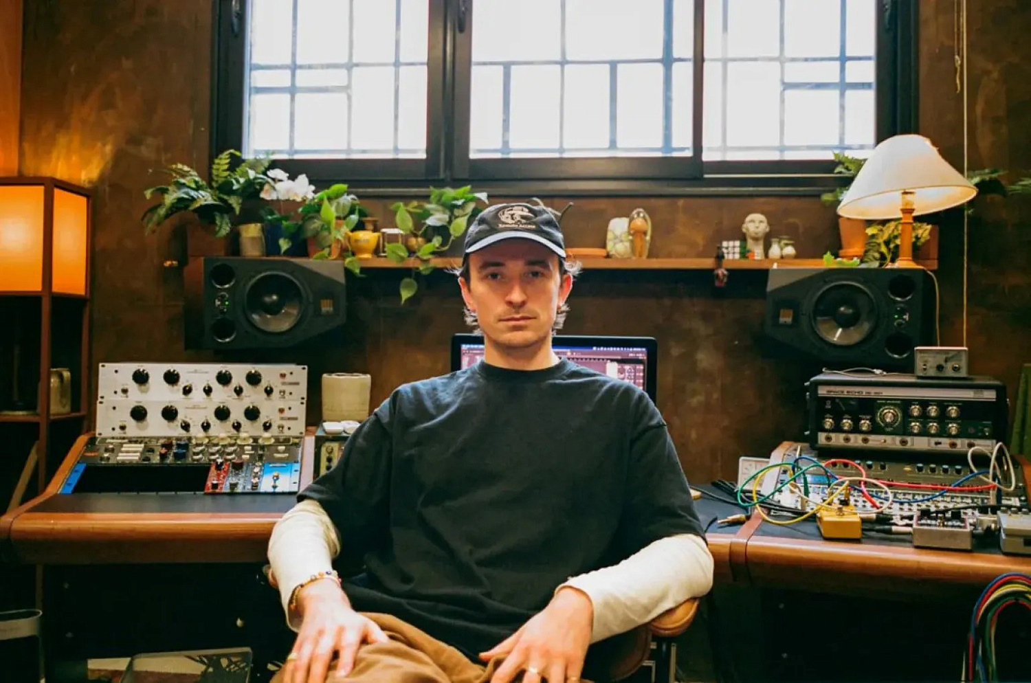 Ross From Friends возвращается в Brainfeeder под новым псевдонимом Bubble Love