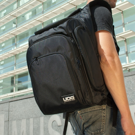 UDG Ultimate DIGI Backpack Black/Orange Inside по цене 20 500 ₽