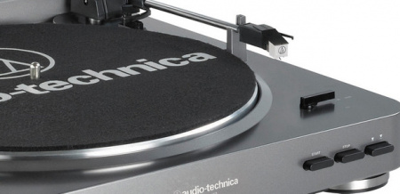 AUDIO-TECHNICA AT-LP60-USB по цене 13 290 руб.