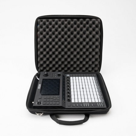 Magma CTRL Case Force black/black по цене 9 200 ₽