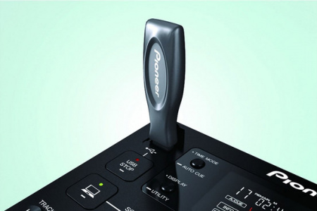 Pioneer CDJ-350 по цене 61 800 ₽
