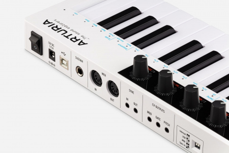 Arturia KeyStep 37 по цене 28 000 ₽