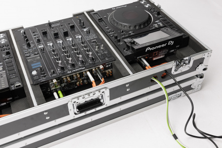 Magma Multi-Format Case Player/Mixer-Set black/silver по цене 55 200 ₽