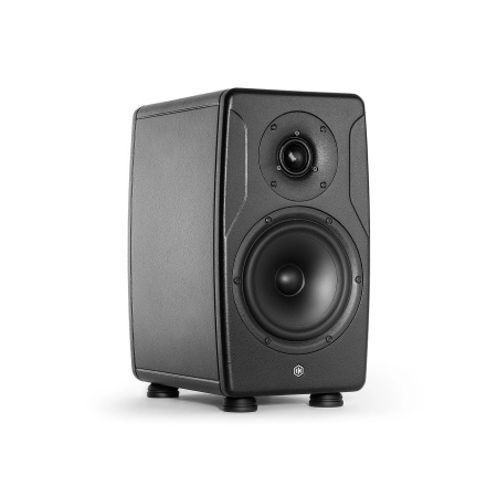 IK Multimedia iLoud Precision 6 MK2 по цене 103 500.00 ₽