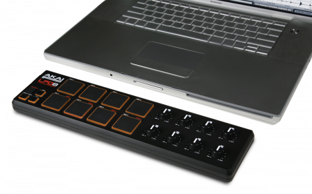 AKAI PRO LPD8 по цене 5 950 ₽
