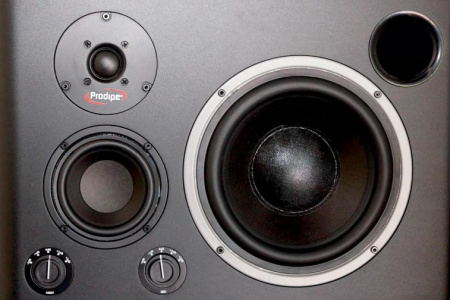 Prodipe PRO 8-3W Left Monitor по цене 33 060 руб.