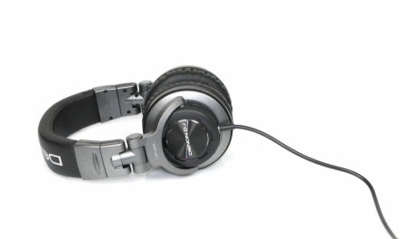 Denon DJ HP1100 по цене 15 000 ₽