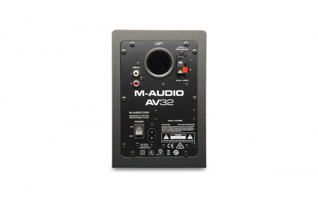 M-Audio AV32 по цене 11 290 ₽