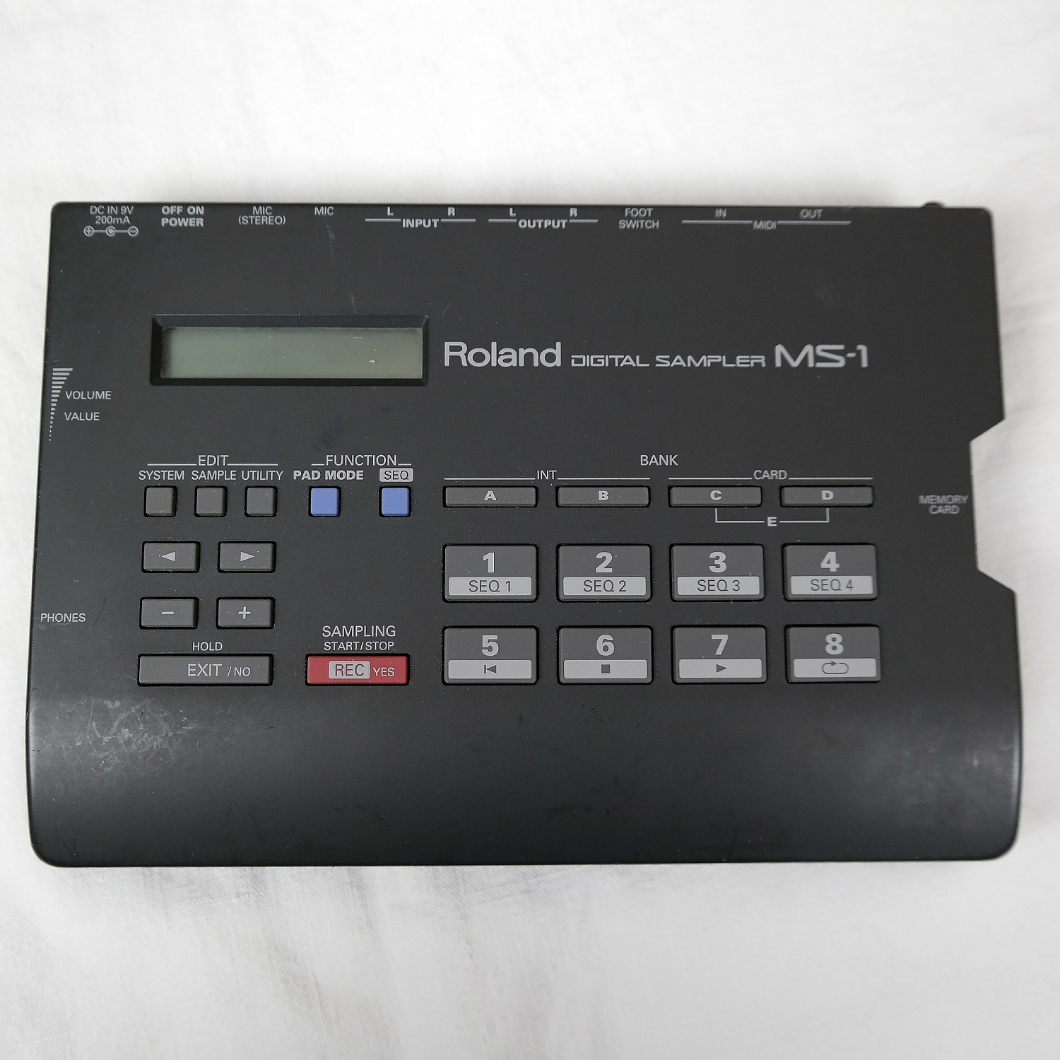 Happy 404-Day! Краткая история знаковой серии семплеров от компании Roland