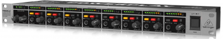 Behringer HA8000 V2 по цене 17 900 ₽