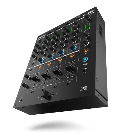 Reloop RMX-44BT по цене 45 900 ₽
