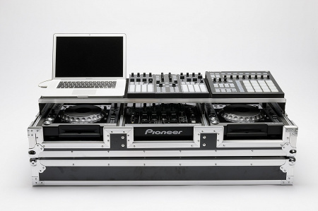 Magma CDJ-Workstation 2000/900 Nexus 2 black/silver по цене 48 980 руб.