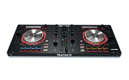 Numark Mixtrack Pro 3 по цене 24 000 ₽