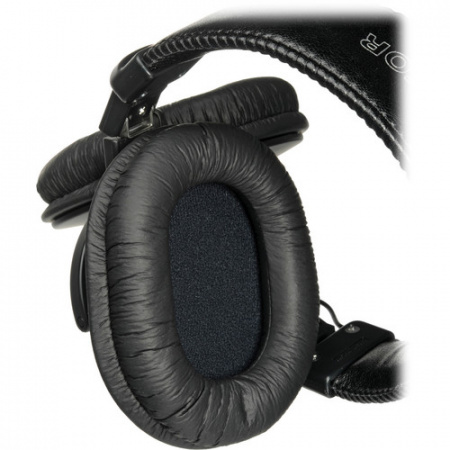Sony MDR-7506 по цене 15 250 ₽
