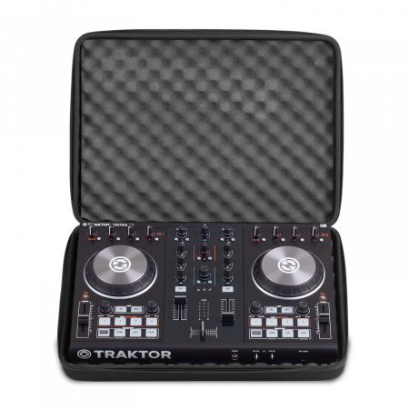 UDG Creator Controller Hardcase Medium MK2 по цене 4 050 ₽