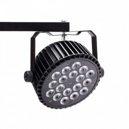 XLine Light LED PAR 1815 по цене 23 750 ₽