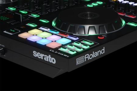 Roland DJ-505 по цене 108 900 ₽