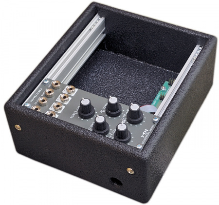 Doepfer A-100MC Mini Case Black по цене 11 550 ₽