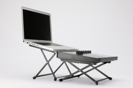 Magma Laptop-Stand Riser incl. Pouch black по цене 1 000 руб.