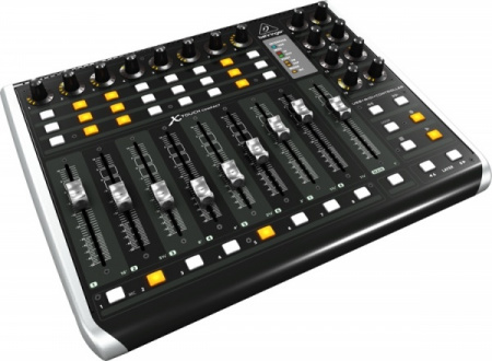 Behringer X-Touch Compact по цене 45 760 ₽