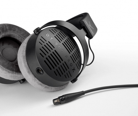 Beyerdynamic DT 900 PRO X по цене 31 260.00 ₽