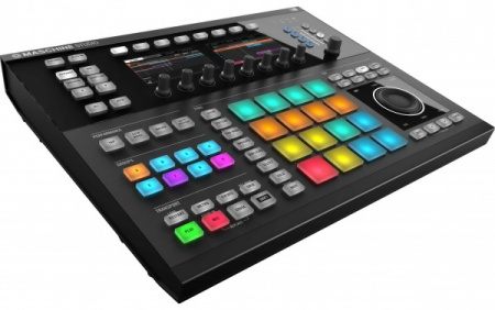 Native Instruments Maschine Studio Black по цене 35 136 руб.