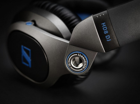 Sennheiser HD8 DJ по цене 20 130 руб.