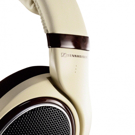 Sennheiser HD 598 по цене 18 360 руб.