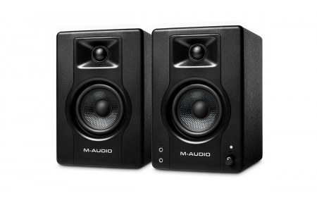 M-Audio BX3 по цене 17 000 ₽