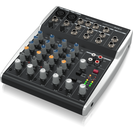 Behringer XENYX 802S по цене 9 900 ₽