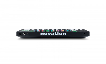 Novation LaunchKey Mini MK3 по цене 14 941 ₽