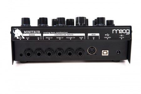 Moog Minitaur по цене 73 300 ₽