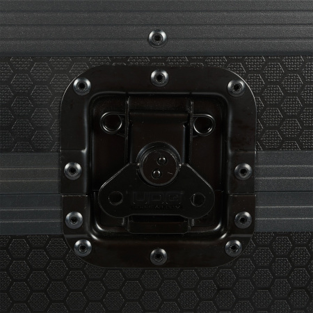 UDG Ultimate Flight Case NI Maschine Studio Black Plus по цене 23 000 ₽