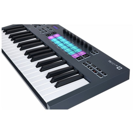 Novation FLkey 37 по цене 35 650 ₽