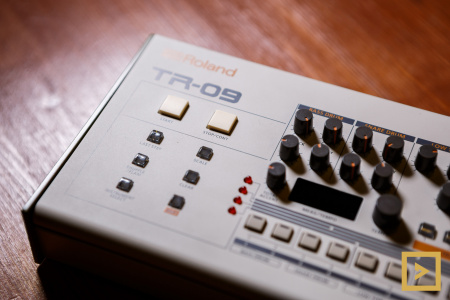 Roland TR-09 по цене 21 141 руб.