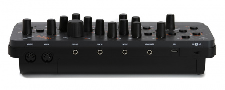 Modal Electronics SKULPT Synthesiser по цене 22 200 ₽