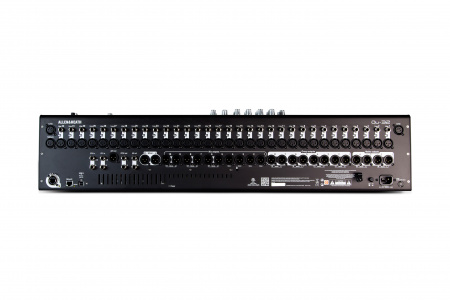 Allen & Heath Qu-32C по цене 595 000 ₽