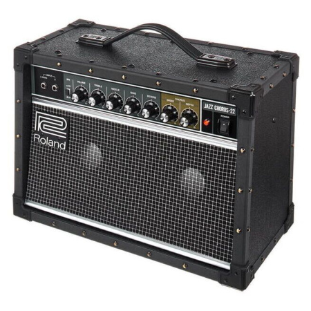 Roland JC-22 по цене 65 500 ₽