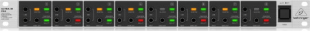 Behringer DI800 V2 по цене 15 750 ₽