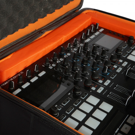UDG Ultimate MIDI Controller Backpack Small Black/Orange Inside MK2 по цене 25 300 ₽